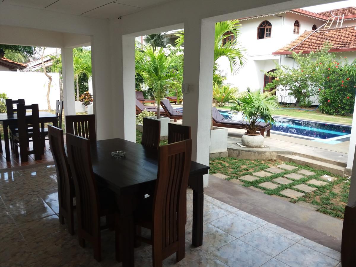 Sujeewani Villa เนกอมโบ ภายนอก รูปภาพ