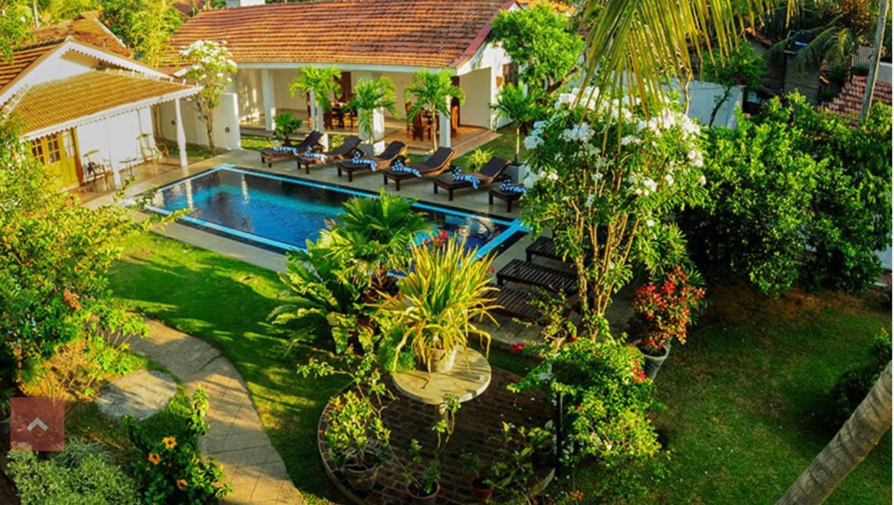 Sujeewani Villa เนกอมโบ ภายนอก รูปภาพ