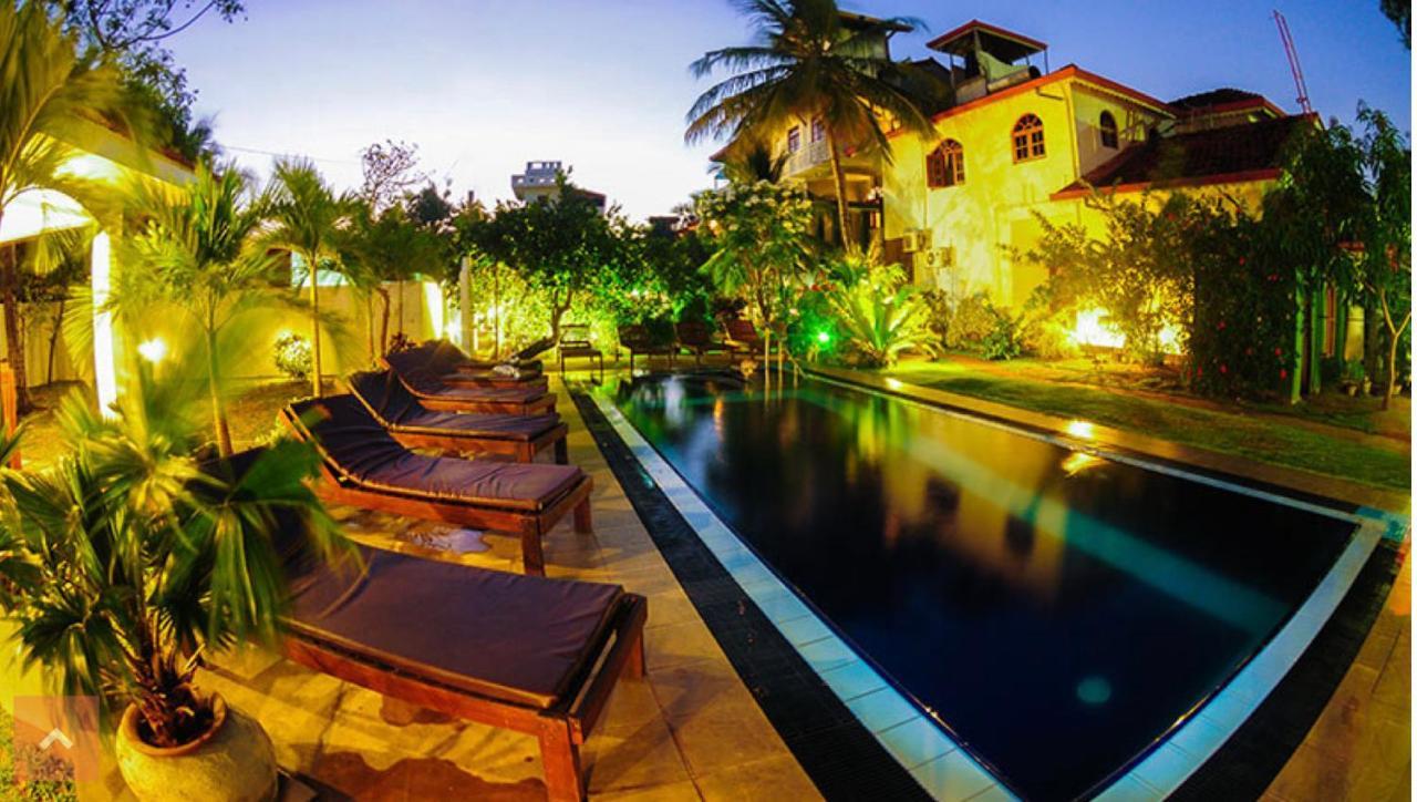 Sujeewani Villa เนกอมโบ ภายนอก รูปภาพ